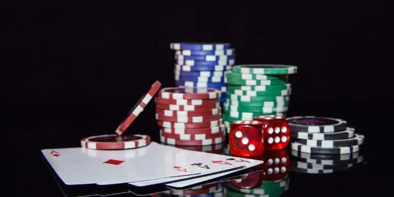 Cược Baccarat - Chiến Thuật và Kinh Nghiệm Chơi Bài Bản