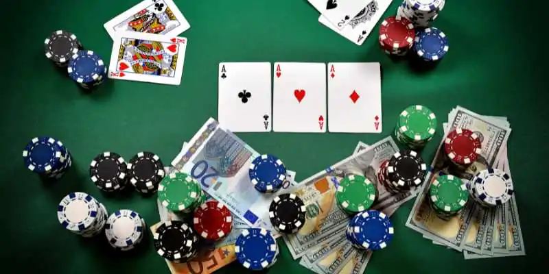 Khám Phá Thế Giới Blackjack Trực Tuyến - Cách Chơi, Chiến Lược và Kinh Nghiệm